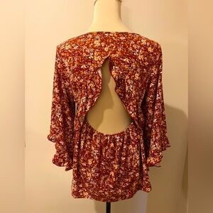 Willow & Root Floral Open-Back Blouse, size Small